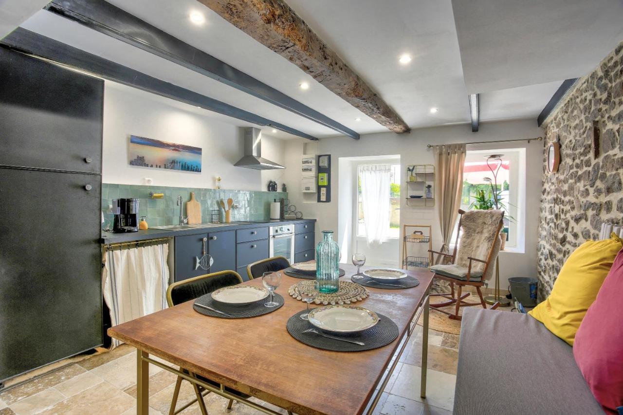 La Quinardais - Charmante Maison Avec Terrasse Saint-Samson-sur-Rance Eksteriør bilde